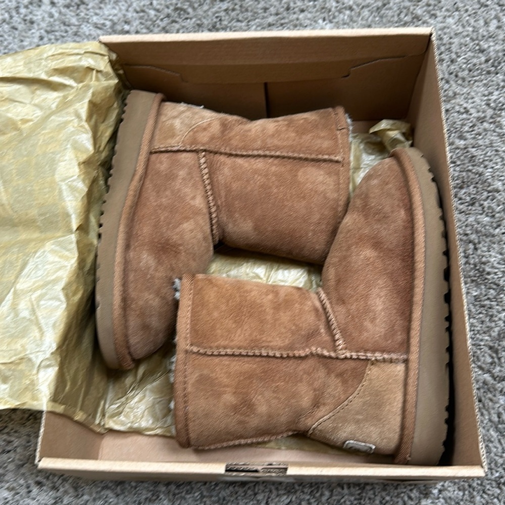 Ugg Girls Boots
